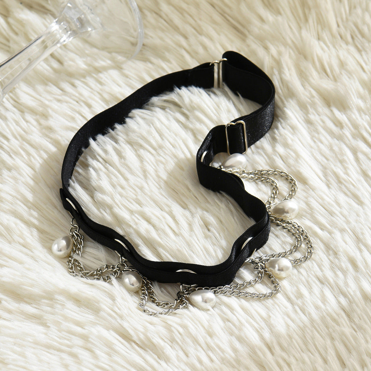 Pearl Black Leg Garter
