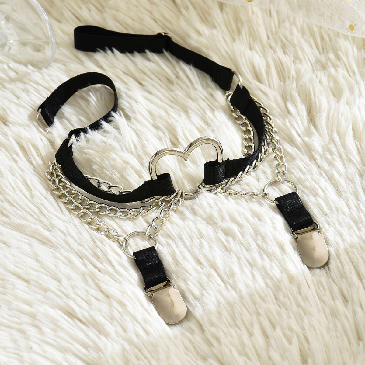 Black Heart Ring Leg Garter With Clips