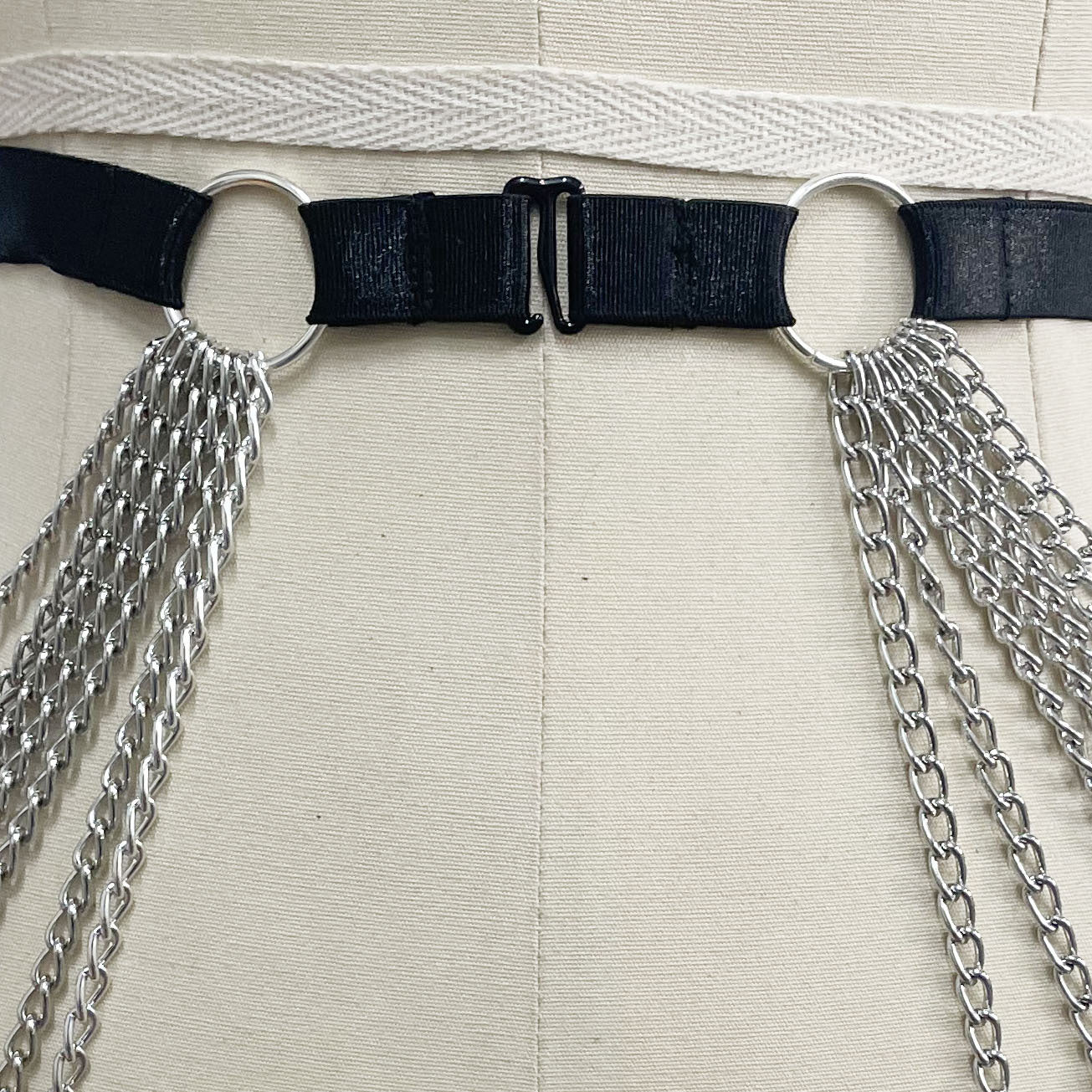 Red Garter Belts For Women Revealing Sexy Harness Lingerie