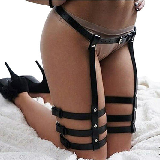 Black Hip Garter Belt