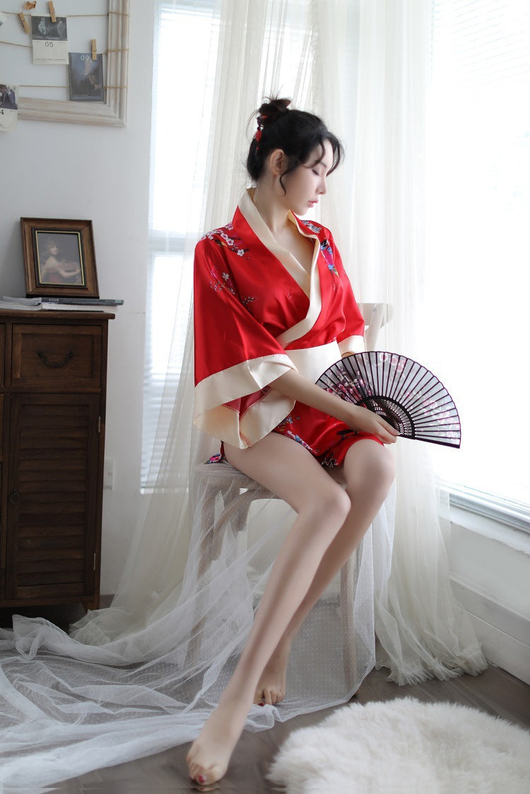 Sexy Kimono Cosplay