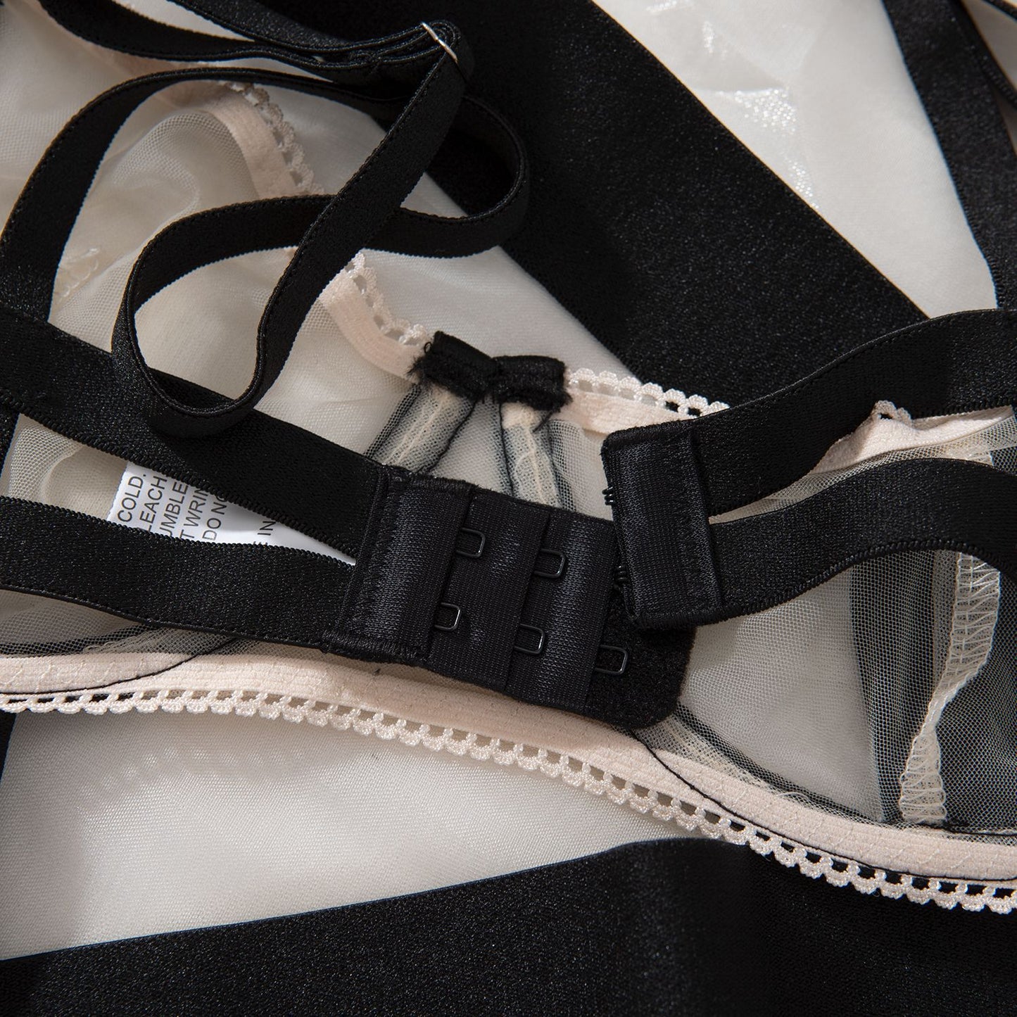 Contrast Lace Harness Design Lingerie Set