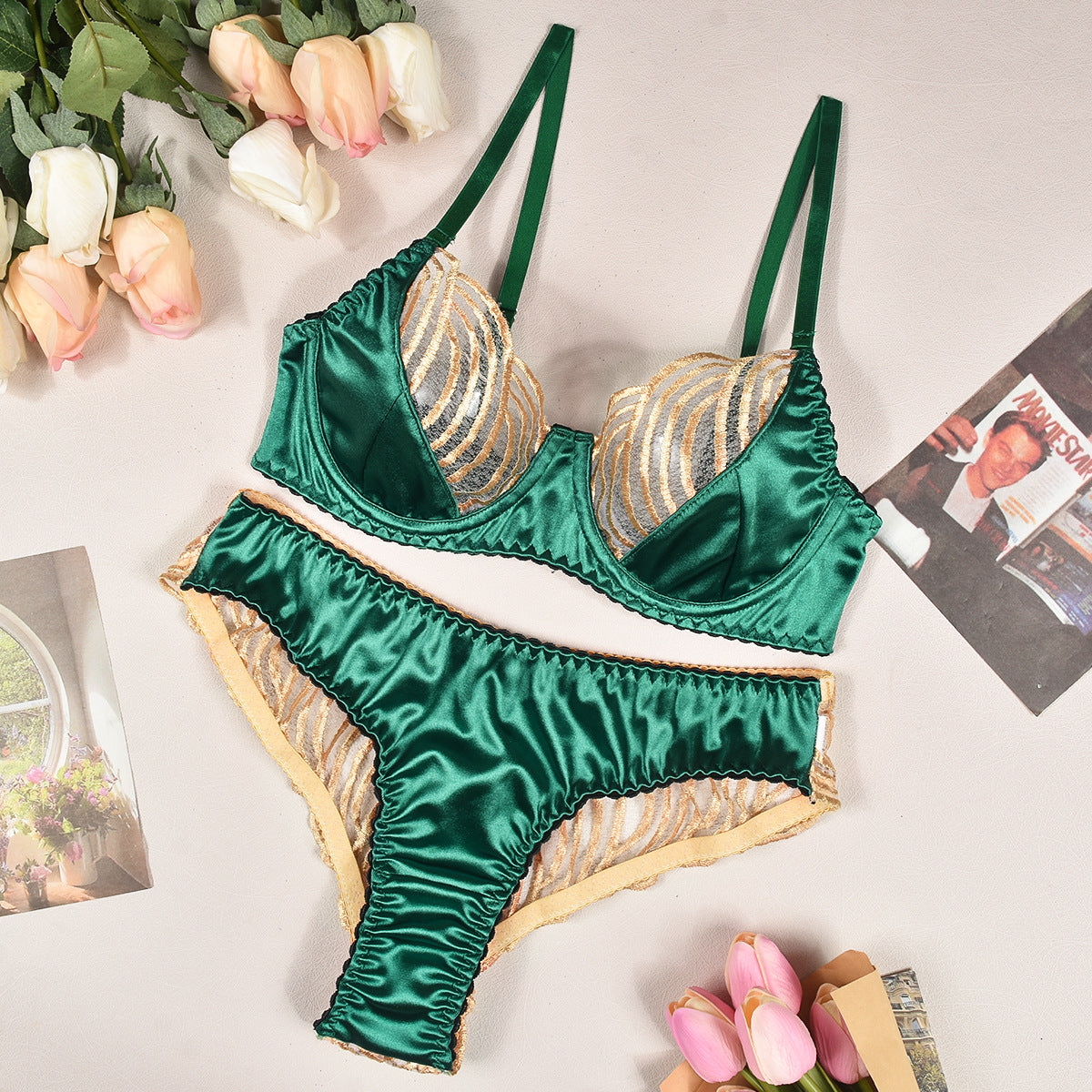 Sex Sexy Lingerie Costumes Set Latina mature women in lingerie Bra Panties Le Jour Jour Sex Sexy Lingerie Costumes Set Latina mature women in lingerie Bra Panties Le Jour Jour